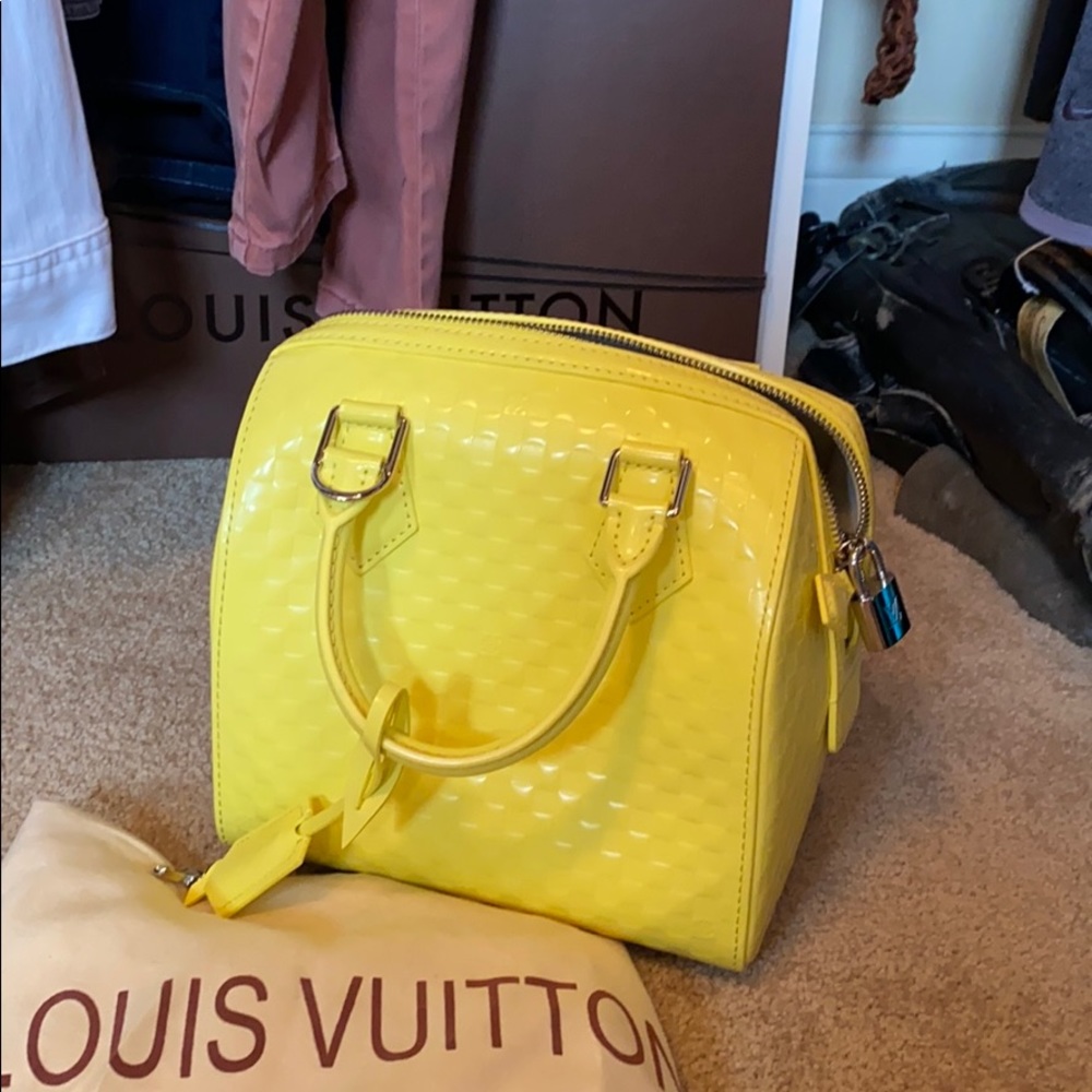 COPY - Will not negotiate this is collection edition